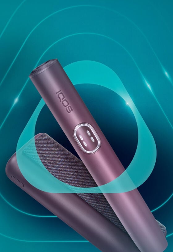IQOS Iluma in hands