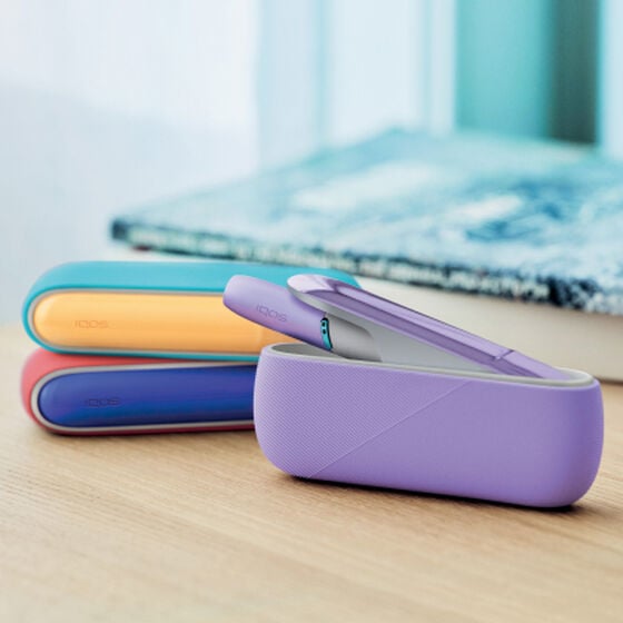 IOQS Originals Duo with purple cap and personalised pocket chargers
